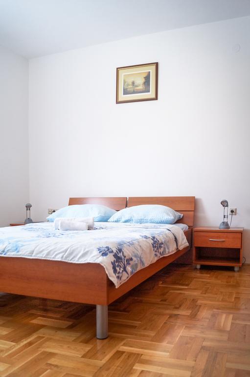 Apartments Bobi Zadar Bagian luar foto
