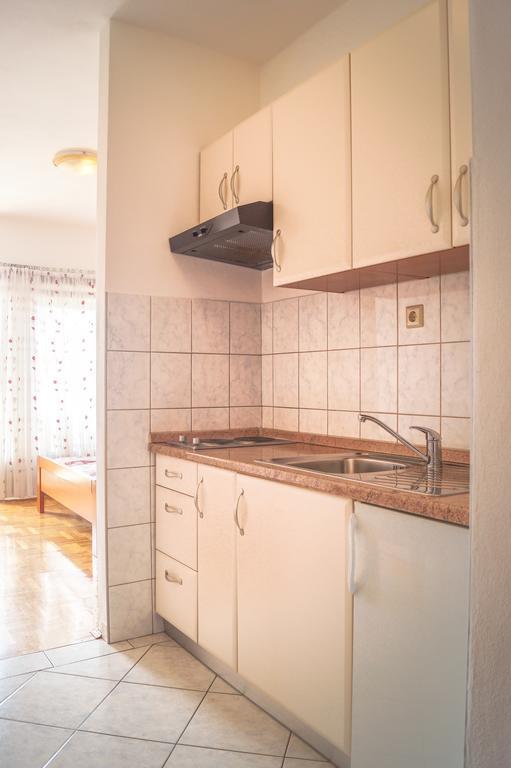 Apartments Bobi Zadar Bagian luar foto