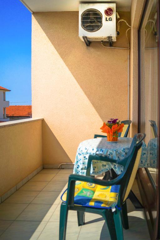 Apartments Bobi Zadar Bagian luar foto